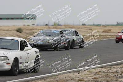media/Jun-01-2025-CalClub SCCA (Sun) [[eae223c5dd]]/Group 5/Race (Front Straight)/